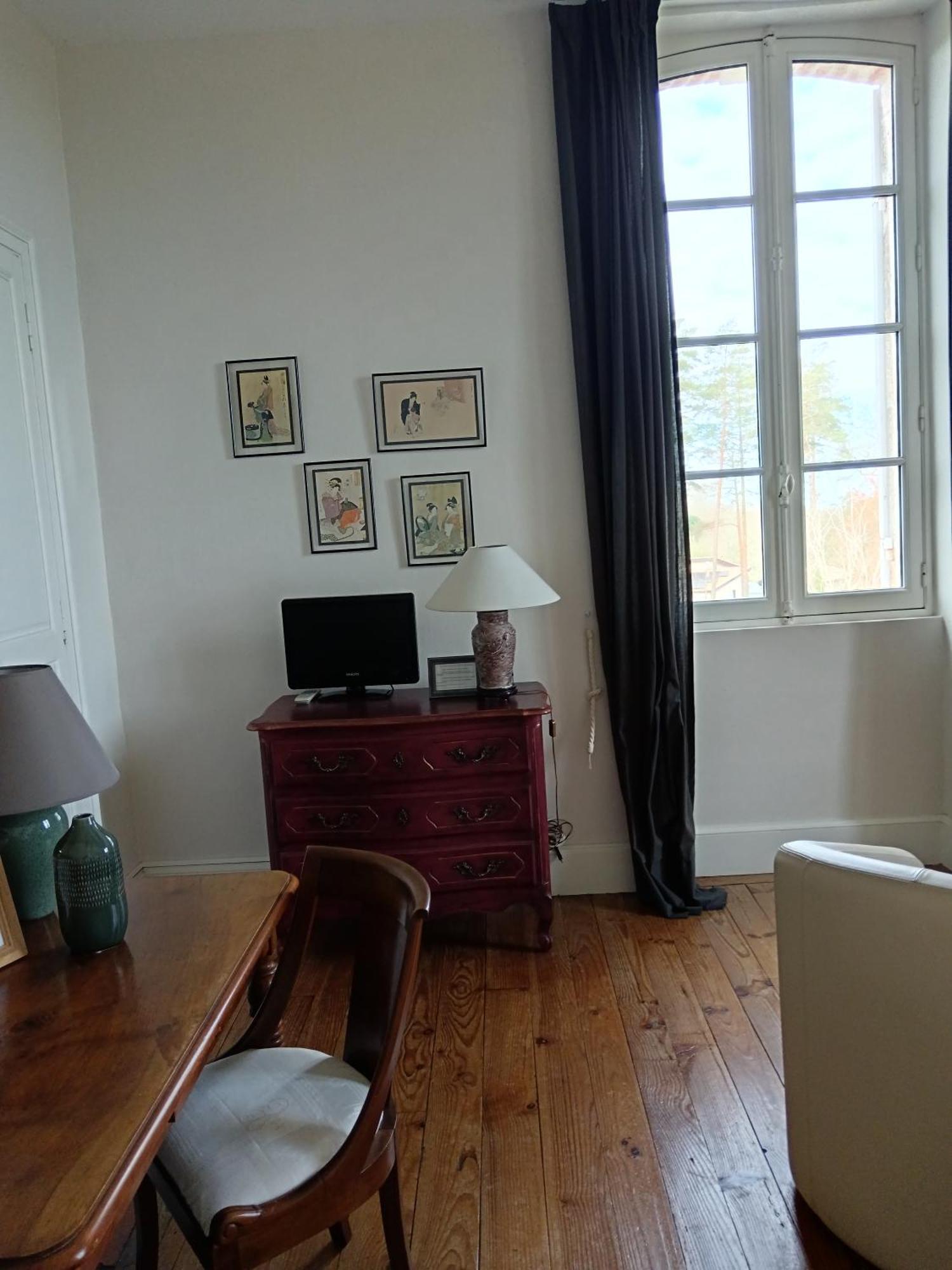 Castel La Bergerie Bed & Breakfast Laglorieuse Dış mekan fotoğraf