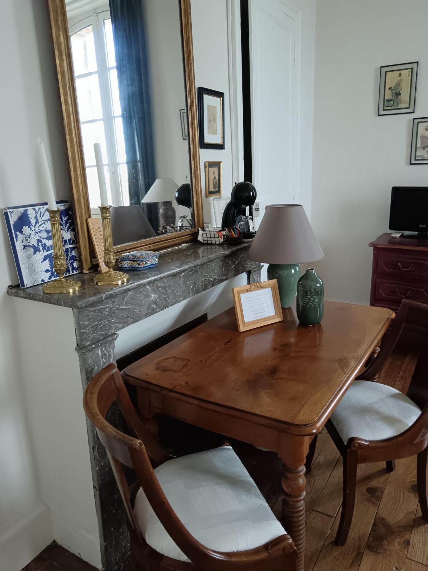 Castel La Bergerie Bed & Breakfast Laglorieuse Dış mekan fotoğraf
